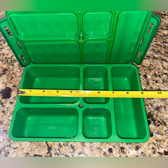 GoGreen bento snack box/lunchbox. Green. Small leakproof lunchbox - Picture 7 of 7